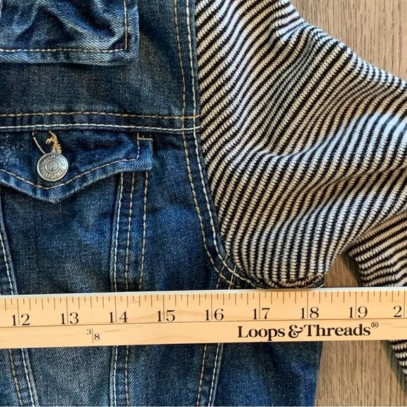 WALLFLOWER JEAN JACKET WOMEN LARGE BLUE DENIM CROP STRIPED KNIT ARM HOOD. - Picture 11 of 15